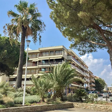 Apartment Azur-3 By Interhome *